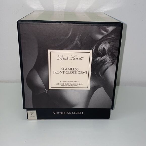 VICTORIA SECRET SEAMLESS FRONT CLOSE DEMI BRA NEW black size  C - Picture 1 of 12